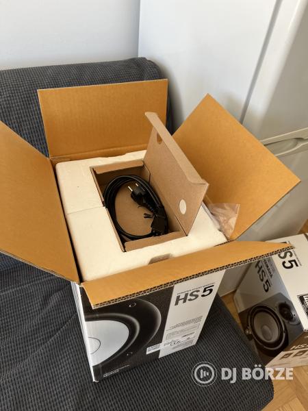 Yamaha HS5