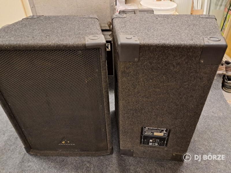 Behringer B1520 passzív hangfalpár