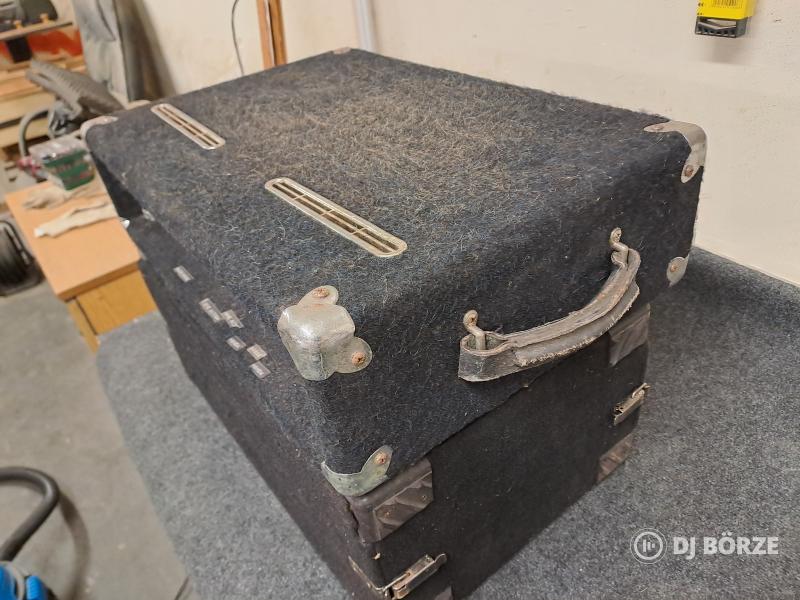 2 db filc bevonatú rack