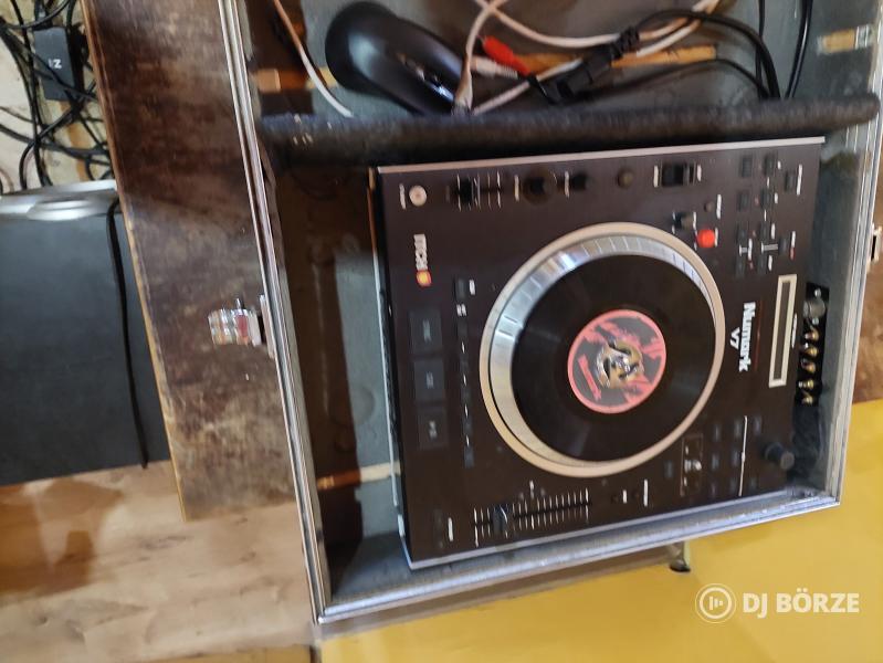 Numark több típús.