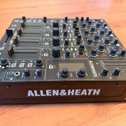 Allen & Heath Xone: DB4 DJ keverő