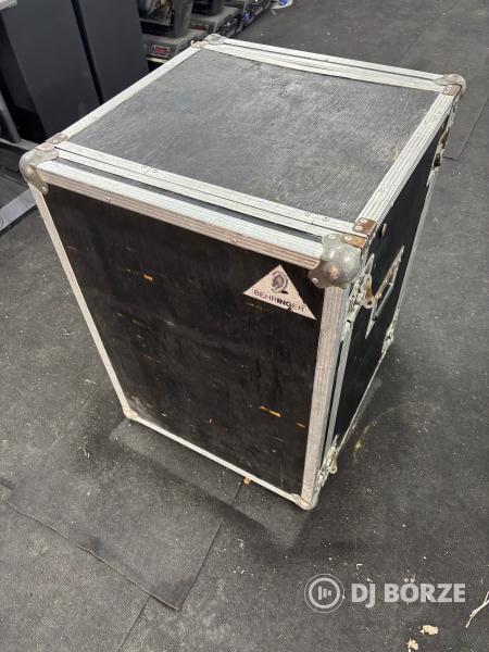 16U magas végfok rack