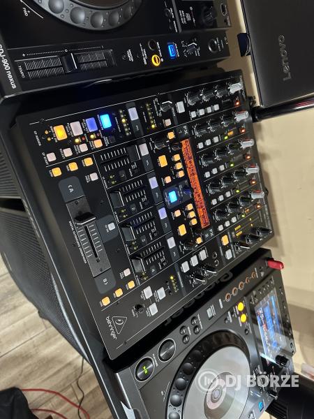 Behringer DDM4000 eladó!