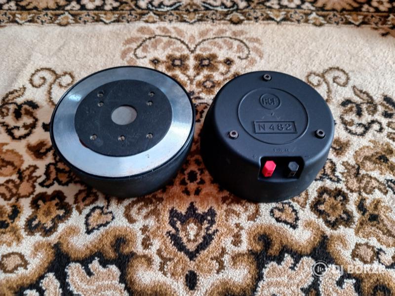 RCF 1 colos driverek. Martin Audio, EAW hangfalakba szerelték.