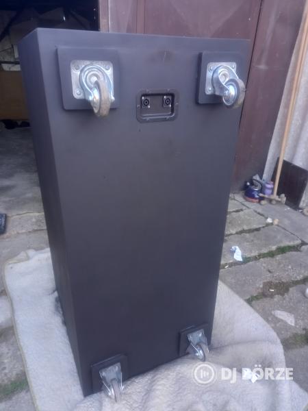 1 db Dupla 18"-os láda