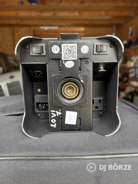 Akkumulátoros RGBWA-UV lámpa