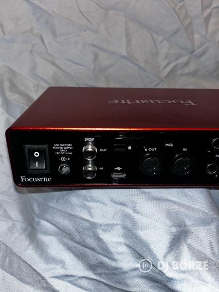 Focusrite scarlett 8i6 3rd gen