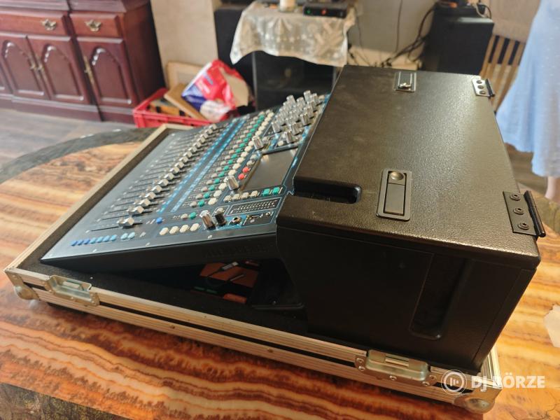 Allan and Heath QU16