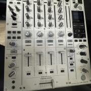 2000NXS2-W & DJM-900NXS2-W – Limited Edition