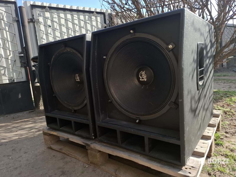 Eladó hangfalszett !