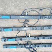 2db Showtec Showbar 4, fénytartó gerendák, szállító láda, nagy kerekek stb