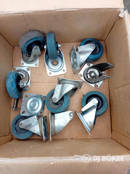 2db Showtec Showbar 4, fénytartó gerendák, szállító láda, nagy kerekek stb