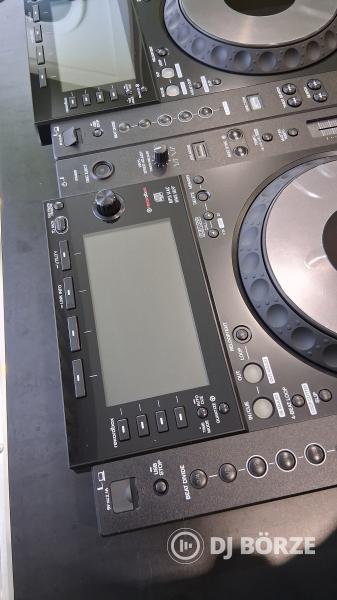 Pioneer CDJ-900 nexus