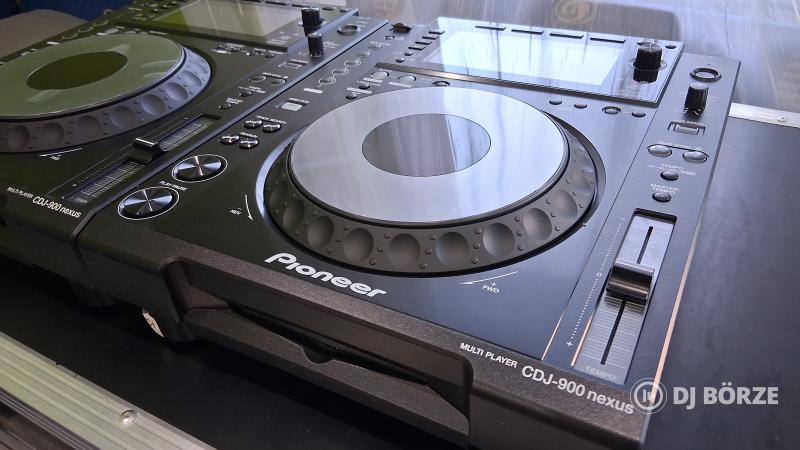 Pioneer CDJ-900 nexus