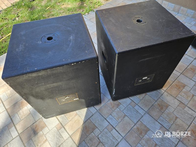 Studiomaster Mélyláda 600/1200w