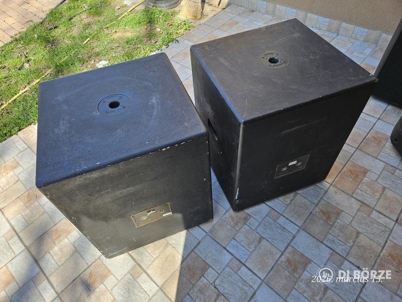 Studiomaster Mélyláda 600/1200w