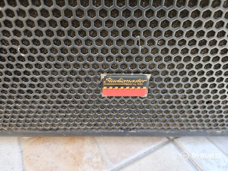 Studiomaster Mélyláda 600/1200w