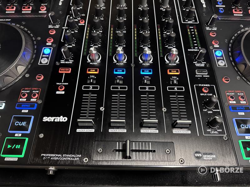 Denon DJ MCX8000 – hibátlan állapot + ZOMO hardcase + Decksaver