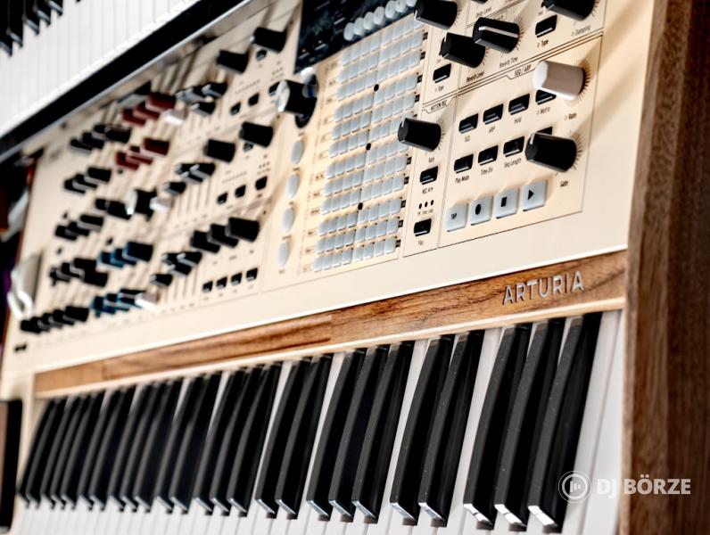 Arturia Polybrute 12, garanciális, alig használt