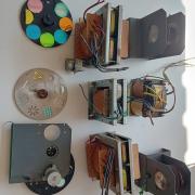 Bontott retro fény alkatrészek