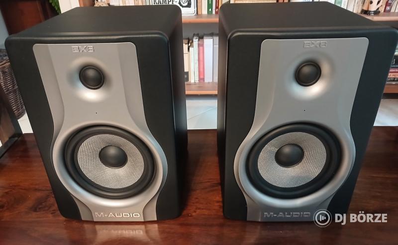 Eladó két M-Audio BX6 Carbon stúdiómonitor
