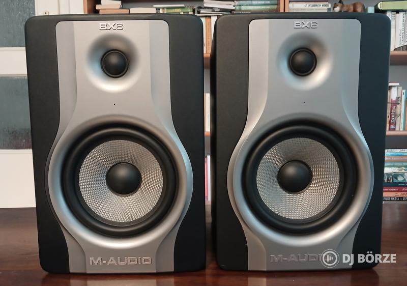 Eladó két M-Audio BX6 Carbon stúdiómonitor