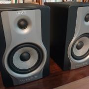 Eladó két M-Audio BX6 Carbon stúdiómonitor