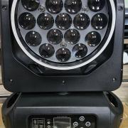 19X15w Wash ZOOM robotlámpák