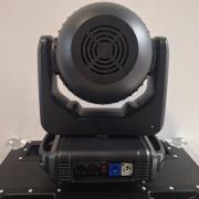 Eladó számlával, garanciával, új 19x15 watt wash zoom robotlámpák rackekkel