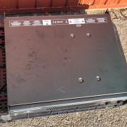 Behringer EP2000 végfok