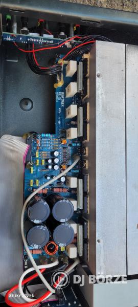 Behringer EP2000 végfok