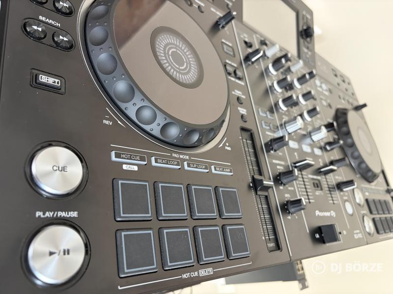 Mint az új! Pioneer RX2 standalone pult.