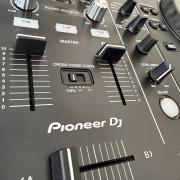 Mint az új! Pioneer RX2 standalone pult.
