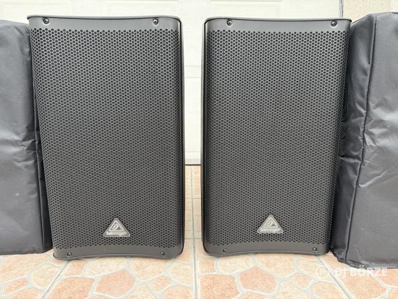 2db Behringer DR112DSP aktív hangfal, védőtokkal együtt
