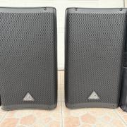 2db Behringer DR112DSP aktív hangfal, védőtokkal együtt