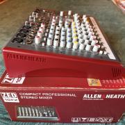 Allen & Heath ZED10 FX keverőpult