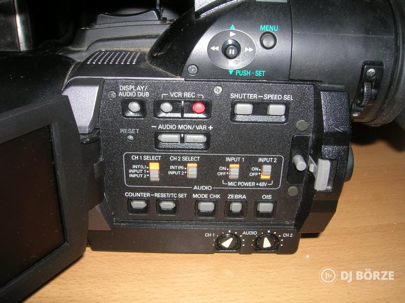 Panasonic AG-DVX100B 3CCD 24p Mini DV videokamera