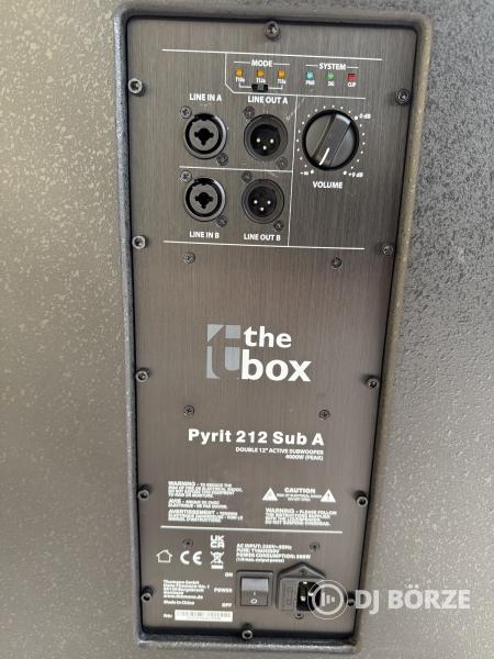 the box Pyrit 212 Sub A aktív mélyláda védőtokkal