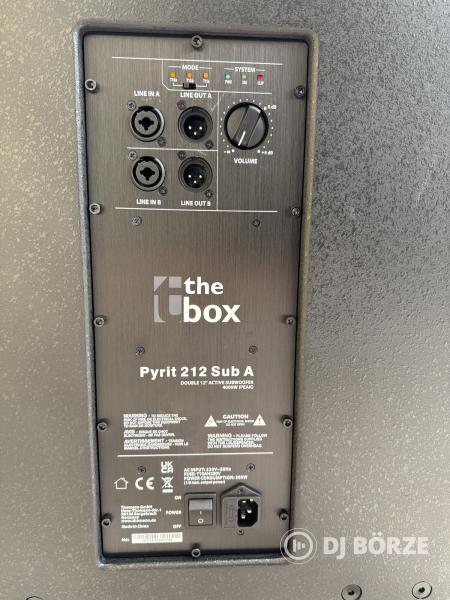 the box Pyrit 212 Sub A aktív mélyláda védőtokkal