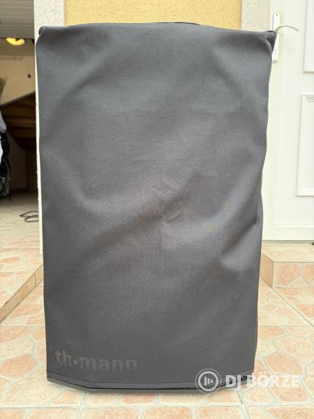 the box Pyrit 212 Sub A aktív mélyláda védőtokkal