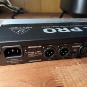 Behringer CX2310 Super X Pro V2 aktív hangváltó