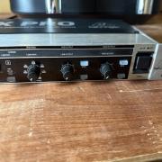 Behringer CX2310 Super X Pro V2 aktív hangváltó