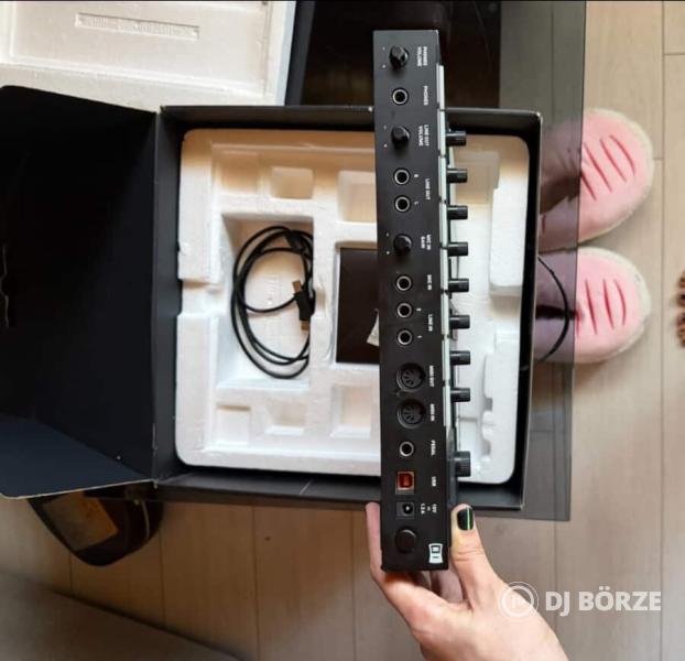 MK3 Maschine Studio midi kontroller