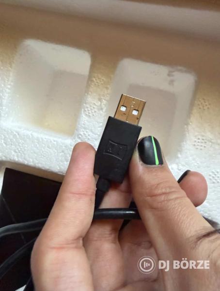 MK3 Maschine Studio midi kontroller