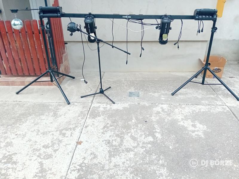 Komplett Mobil fényállvány, fényekkel, 230v és dmx vezetékekkel, szállítózsákokkal(beszámítás is)