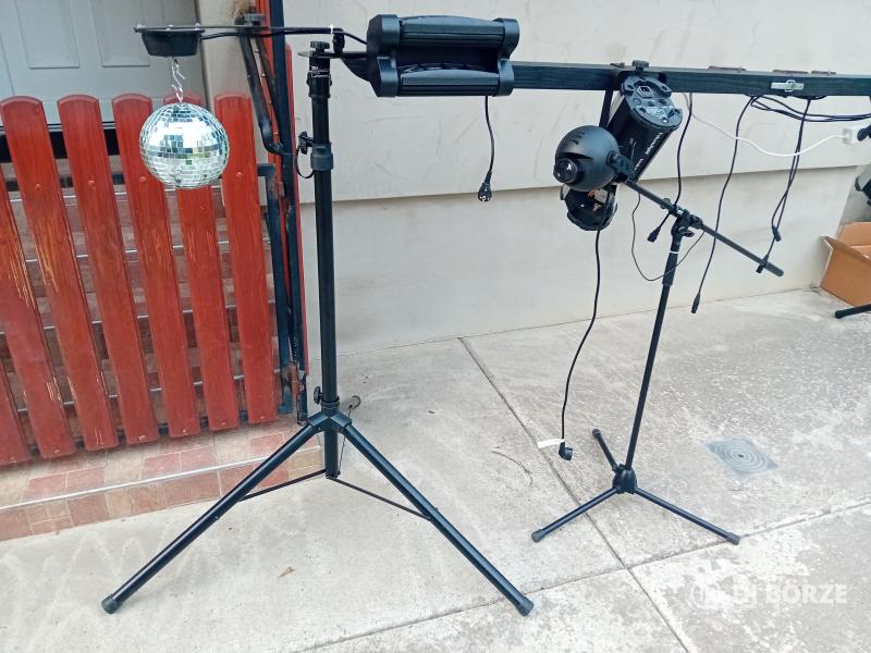 Komplett Mobil fényállvány, fényekkel, 230v és dmx vezetékekkel, szállítózsákokkal(beszámítás is)