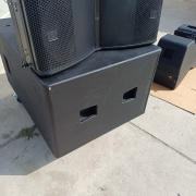 2 db Turbosound MANCHESTER MV212 + 1 db Turbosound MANCHESTER MS218 (dupla 18” sub)