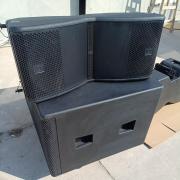 2 db Turbosound MANCHESTER MV212 + 1 db Turbosound MANCHESTER MS218 (dupla 18” sub)