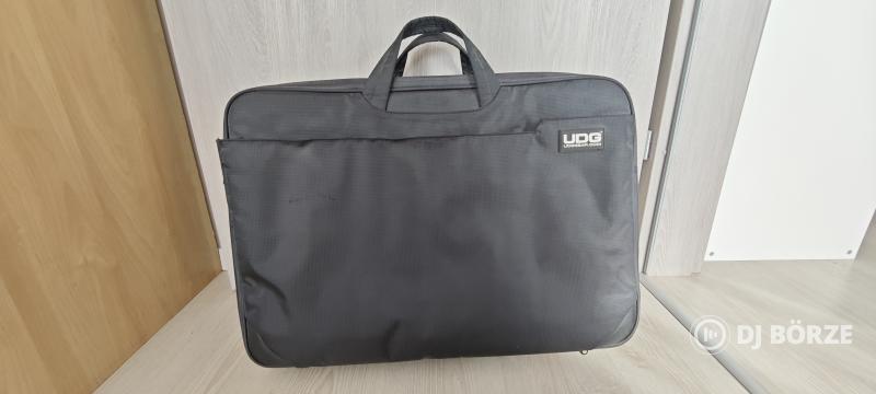 Traktor S4 Mk3 + UDG táska