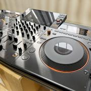 Pioneer DJ OPUS-QUAD – Stúdió állapot, garanciális, extrákkal!